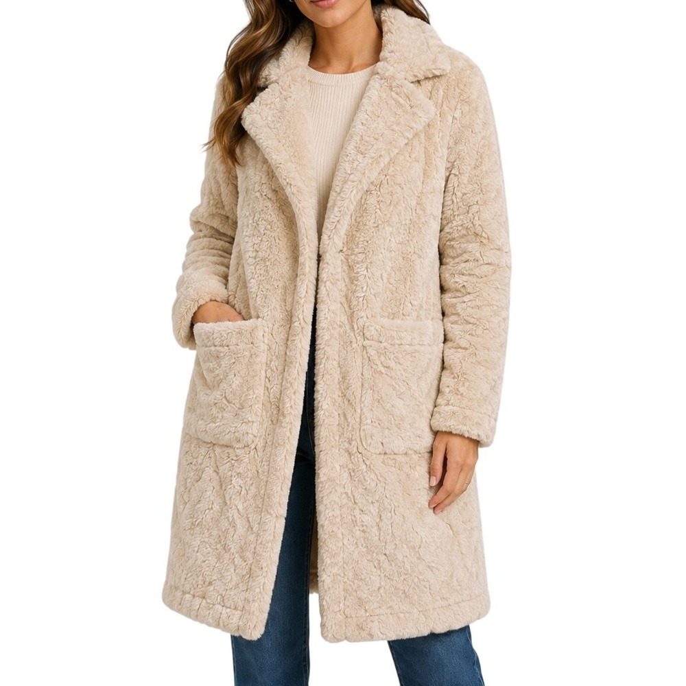 Forever 21 Cream Faux Fur Teddy Coat Women's Small